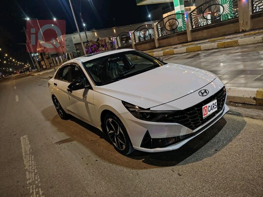 هيونداي النترا